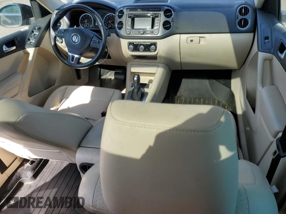 2012 Volkswagen Tiguan SE with VIN WVGAV7AX3CW605413, listed as a Copart auction lot 49847145 with 143,499 mi miles and Salvage Title. Bid and sale history available at DreamBid. Image 8.