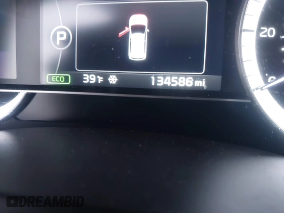2017 Kia Niro LX with VIN KNDCB3LC7H5055073, listed as a IAAI auction lot 41517938 with 134,586 mi miles. Bid and sale history available at carsss.com. Image 16.