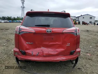 2017 Toyota RAV4 LE z VIN JTMBFREV9HJ118067, wystawiony jako Copart lot #62819085 z przebiegiem 70 408 mil mil oraz Szkoda całkowita • Salvage title. Historia ofert i sprzedaży dostępna na DreamBid. Obrazek 6.