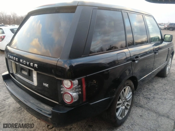 2012 Land Rover Range Rover HSE with VIN SALME1D46CA372553, listed as a IAAI auction lot 41815669 with 139,998 mi miles. Bid and sale history available at carsss.com. Image 4.
