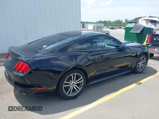 2016 Ford Mustang EcoBoost z VIN 1FA6P8TH2G5276754, wystawiony jako IAAI lot #42157727 z przebiegiem 71 174 mil mil oraz . Historia ofert i sprzedaży dostępna na DreamBid. Obrazek 4.