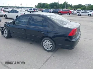 2005 Honda Civic LX z VIN 2HGES16595H505337, wystawiony jako IAAI lot #41972906 z przebiegiem 129 238 mil mil oraz . Historia ofert i sprzedaży dostępna na DreamBid. Obrazek 3.