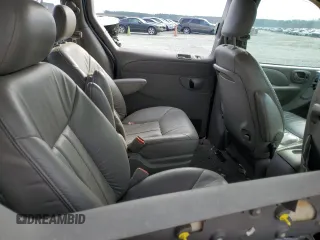 2001 Chrysler Town & Country LXi with VIN 2C8GP54L11R402563, listed as a Copart auction lot 86108164 with 179,021 mi miles and Salvage Title. Bid and sale history available at DreamBid. Image 11.