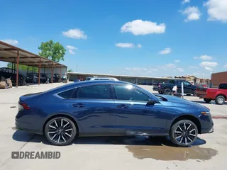 2025 Honda Accord Touring with VIN 1HGCY2F8XSA000892, listed as a IAAI auction lot 42246204 with 17,325 mi miles and . Bid and sale history available at DreamBid. Image 14.