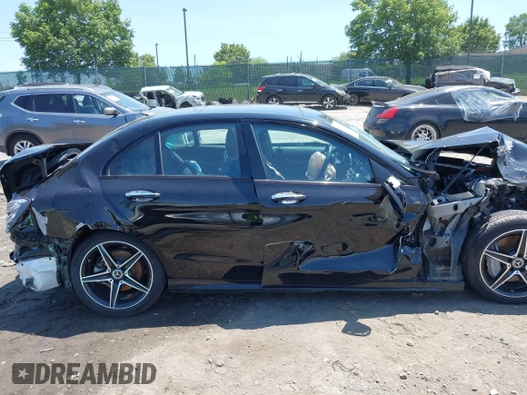2017 Mercedes-Benz C 300 with VIN 55SWF4KB5HU233415, listed as a IAAI auction lot 42399094 with Not provided miles and . Bid and sale history available at DreamBid. Image 17.