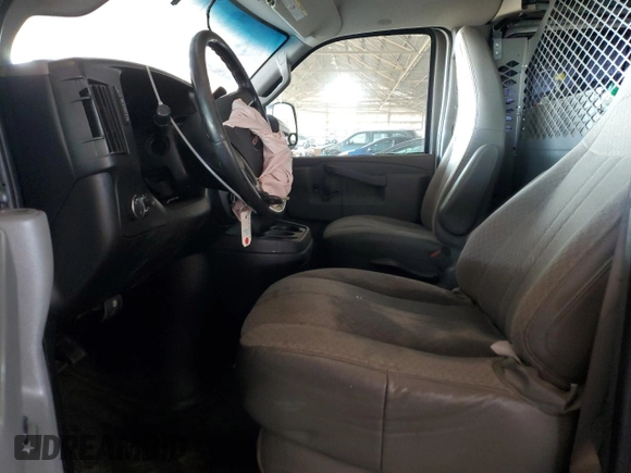 2018 Chevrolet Express Cargo Van with VIN 1GCWGAFP8J1266815, listed as a Copart auction lot 86369234 with 236,594 mi miles and Salvage Title. Bid and sale history available at carsss.com. Image 7.