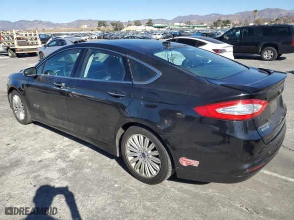 2013 Ford Fusion Energi Titanium with VIN 3FA6P0SU9DR351538, listed as a Copart auction lot 88977985 with 416,986 mi miles and Clean Title. Bid and sale history available at carsss.com. Image 2.