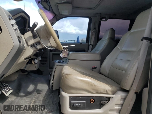 2008 Ford F-350 XL with VIN 1FTSW31R08EB49836, listed as a Copart auction lot 50915895 with 273,563 mi miles and Salvage Title. Bid and sale history available at DreamBid. Image 7.
