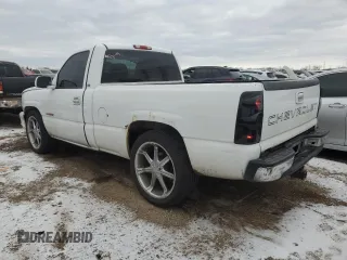 2004 Chevrolet Silverado 1500 Work Truck with VIN 1GCEC14V54Z198987, listed as a Copart auction lot 88980575 with 281,667 mi miles and Salvage Title. Bid and sale history available at carsss.com. Image 2.