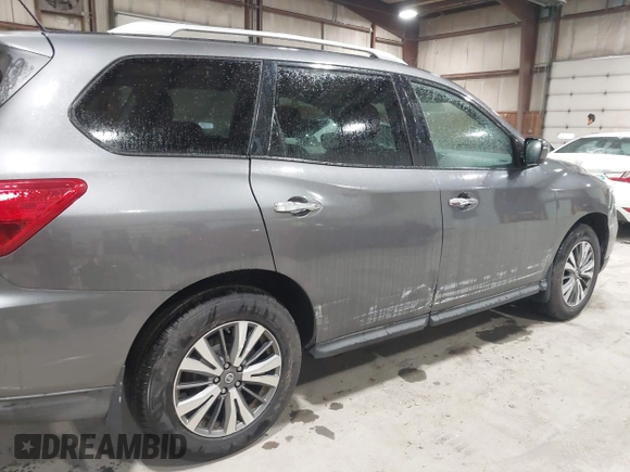 2017 Nissan Pathfinder SL with VIN 5N1DR2MM2HC622055, listed as a IAAI auction lot 41979816 with 123,355 mi miles. Bid and sale history available at carsss.com. Image 19.