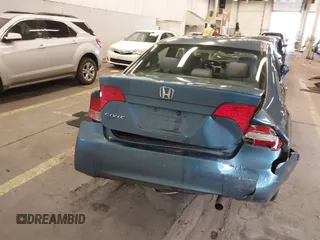 2008 Honda Civic LX z VIN 1HGFA16558L069455, wystawiony jako IAAI lot #41623815 z przebiegiem 205 009 mil mil oraz . Historia ofert i sprzedaży dostępna na DreamBid. Obrazek 15.