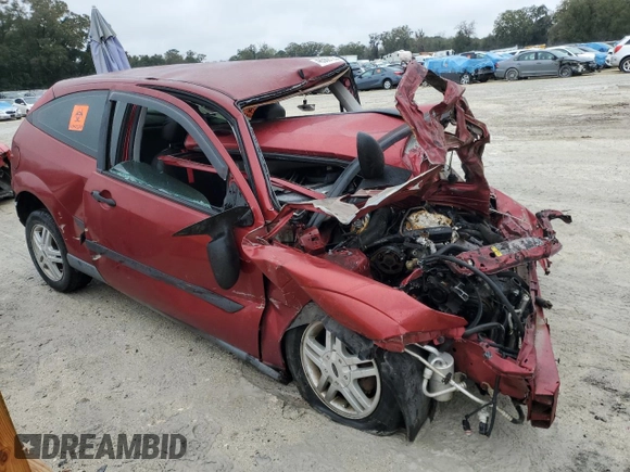 2000 Ford Focus ZX3 with VIN 3FAFP3139YR183514, listed as a Copart auction lot 46569125 with Not Provided miles and Salvage Title. Bid and sale history available at carsss.com. Image 4.
