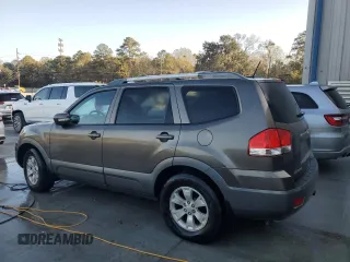 2009 Kia Borrego LX with VIN KNDJJ741795021098, listed as a Copart auction lot 82788334 with 0 mi miles and Clean Title. Bid and sale history available at carsss.com. Image 2.