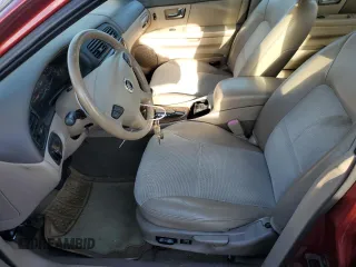 2000 Mercury Sable z VIN 1MEFM53U5YG620211, wystawiony jako Copart lot #86962144 z przebiegiem 73 468 mil mil oraz Czysty tytuł • Clean title. Historia ofert i sprzedaży dostępna na DreamBid. Obrazek 7.