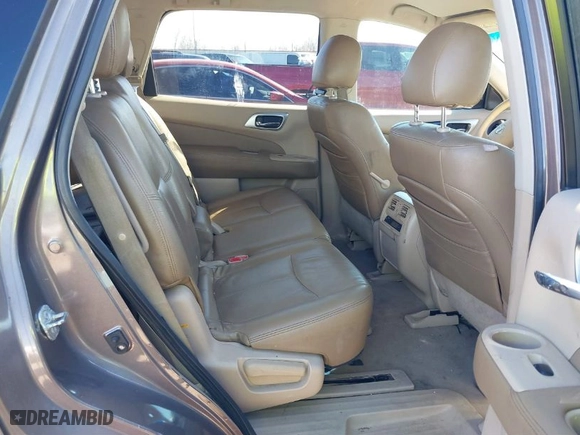 2013 Nissan Pathfinder Platinum with VIN 5N1AR2MNXDC678198, listed as a IAAI auction lot 41647304 with 196,601 mi miles. Bid and sale history available at carsss.com. Image 8.