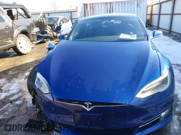 2020 Tesla Model S Long Range with VIN 5YJSA1E26LF410779, listed as a IAAI auction lot 41241192 with 68,764 mi miles and . Bid and sale history available at DreamBid. Image 13.
