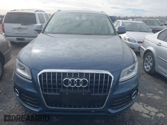 2015 Audi Q5 Premium Plus with VIN WA1LFAFP0FA074585, listed as a IAAI auction lot 41604684 with 67,655 mi miles. Bid and sale history available at carsss.com. Image 12.