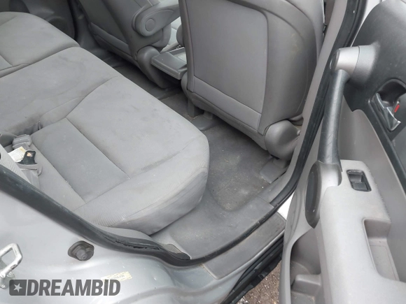 2011 Honda CR-V LX with VIN 5J6RE4H36BL073951, listed as a IAAI auction lot 41880443 with 195,024 mi miles. Bid and sale history available at carsss.com. Image 8.
