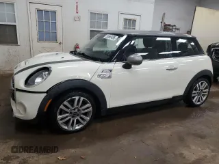 2017 MINI Hardtop Cooper S with VIN WMWXP7C38H2A45812, listed as a Copart auction lot 50660495 with 81,628 mi miles and Clean Title. Bid and sale history available at DreamBid. Image 1.