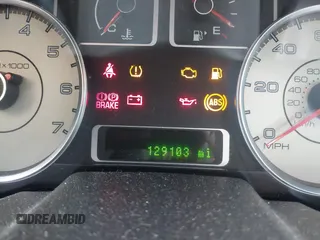 2008 Ford Taurus Limited z VIN 1FAHP25WX8G185318, wystawiony jako IAAI lot #42298692 z przebiegiem 129 103 mil mil oraz . Historia ofert i sprzedaży dostępna na DreamBid. Obrazek 15.