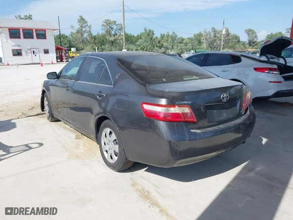 2009 Toyota Camry with VIN 4T1BE46K29U285148, listed as a IAAI auction lot 41985783 with 183,719 mi miles. Bid and sale history available at carsss.com. Image 3.