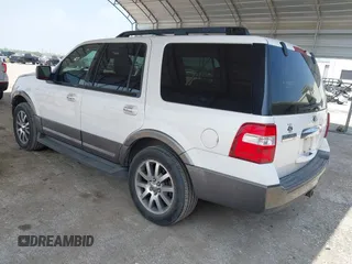 2011 Ford Expedition XLT z VIN 1FMJU1H56BEF10935, wystawiony jako IAAI lot #41923570 z przebiegiem 145 389 mil mil oraz . Historia ofert i sprzedaży dostępna na DreamBid. Obrazek 3.