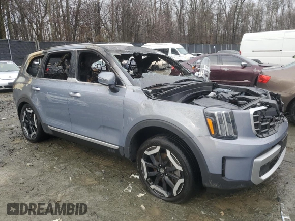 2023 Kia Telluride S z VIN 5XYP6DGC4PG343032, wystawiony jako Copart lot #44969845 z przebiegiem Nie podano mil oraz Nie do naprawy • Non repairable. Historia ofert i sprzedaży dostępna na DreamBid. Obrazek 4.