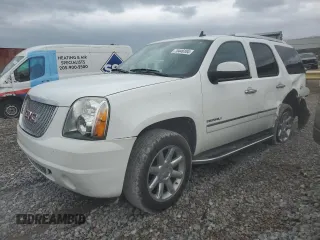 2013 GMC Yukon Denali with VIN 1GKS1EEF2DR279005, listed as a Copart auction lot 70446104 with 209,564 mi miles and Salvage Title. Bid and sale history available at carsss.com. Image 1.