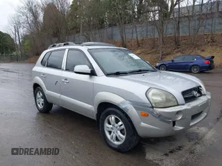 2006 Hyundai Tucson GLS with VIN KM8JN12D86U453274, listed as a IAAI auction lot 42095775 with 144,076 mi miles. Bid and sale history available at carsss.com. Image 1.