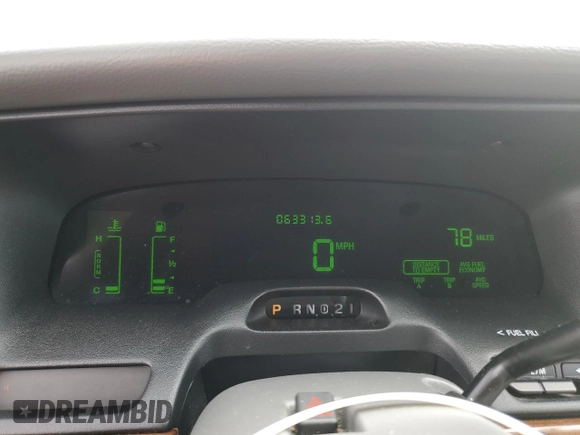 2004 Ford Crown Victoria LX с VIN 2FAHP74W04X168238, выставлен на аукционе Copart как лот 50842995 с пробегом 63 313 миль миль и Списание • Salvage title. История ставок и продаж доступна на DreamBid. Изображение 9.