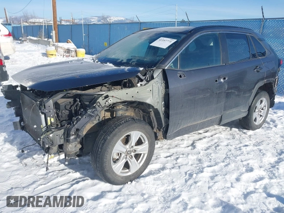 2021 Toyota RAV4 XLE with VIN 2T3P1RFV0MC244186, listed as a IAAI auction lot 41557771 with 33,205 mi miles and . Bid and sale history available at DreamBid. Image 2.