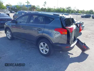 2013 Toyota RAV4 XLE с VIN JTMWFREVXDD005691, выставлен на аукционе IAAI как лот 42377134 с пробегом 64 964 миль миль и . История ставок и продаж доступна на DreamBid. Изображение 3.