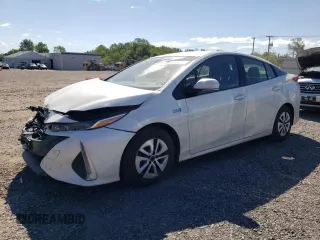 2017 Toyota Prius Plus z VIN JTDKARFP0H3024856, wystawiony jako Copart lot #57606635 z przebiegiem 86 646 mil mil oraz Szkoda całkowita • Salvage title. Historia ofert i sprzedaży dostępna na DreamBid. Obrazek 1.