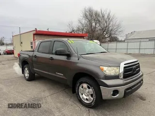 2011 Toyota Tundra with VIN 5TFEM5F14BX023573, listed as a Copart auction lot 46001285 with 221,107 mi miles and Clean title. Bid and sale history available at DreamBid. Image 1.