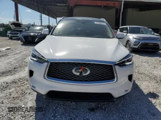 2022 Infiniti QX50 LUXE with VIN 3PCAJ5BA9NF112888, listed as a Copart auction lot 41300913 with 6,189 mi miles. Bid and sale history available at carsss.com. Image 5.