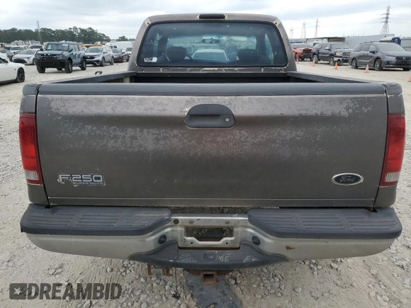 2001 Ford Super Duty F-250 XL with VIN 1FTNX20L01EB96534, listed as a Copart auction lot 53392625 with 319,509 mi miles and Salvage Title. Bid and sale history available at carsss.com. Image 6.