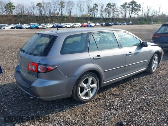 2006 Mazda 6 S Sport VE with VIN 1YVHP82D165M03312, listed as a IAAI auction lot 39201554 with 96,270 mi miles and . Bid and sale history available at carsss.com. Image 4.