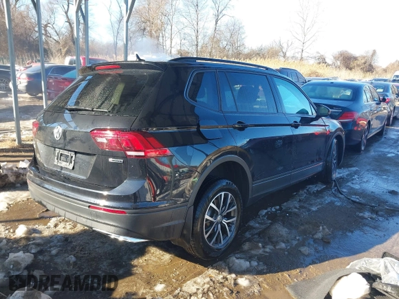 2021 Volkswagen Tiguan S with VIN 3VV0B7AXXMM118642, listed as a IAAI auction lot 41265544 with 35,410 mi miles. Bid and sale history available at carsss.com. Image 4.