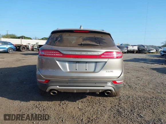 2016 Lincoln MKC Reserve with VIN 5LMTJ3DH0GUJ31789, listed as a IAAI auction lot 41190967 with 92,696 mi miles and . Bid and sale history available at DreamBid. Image 15.
