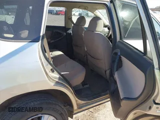 2007 Toyota RAV4 with VIN JTMZD33V175038628, listed as a IAAI auction lot 41342974 with 255,518 mi miles. Bid and sale history available at carsss.com. Image 8.
