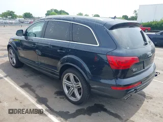 2011 Audi Q7 Prestige z VIN WA1WMAFE5BD008088, wystawiony jako IAAI lot #42262881 z przebiegiem 200 288 mil mil oraz . Historia ofert i sprzedaży dostępna na DreamBid. Obrazek 3.