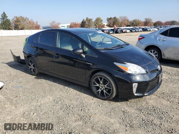 2014 Toyota Prius Four with VIN JTDKN3DU2E1750624, listed as a Copart auction lot 82349994 with 101,522 mi miles and Salvage Title. Bid and sale history available at DreamBid. Image 4.