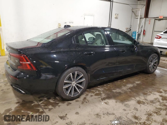 2021 Volvo S60 Momentum with VIN 7JR102TZ8MG108875, listed as a Copart auction lot 63189635 with 37,485 mi miles and Salvage title. Bid and sale history available at DreamBid. Image 3.