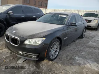 2013 BMW 7 Series 750Li xDrive z VIN WBAYF8C59DD140406, wystawiony jako Copart lot #87025864 z przebiegiem 74 049 mil mil oraz Czysty tytuł • Clean title. Historia ofert i sprzedaży dostępna na DreamBid. Obrazek 1.