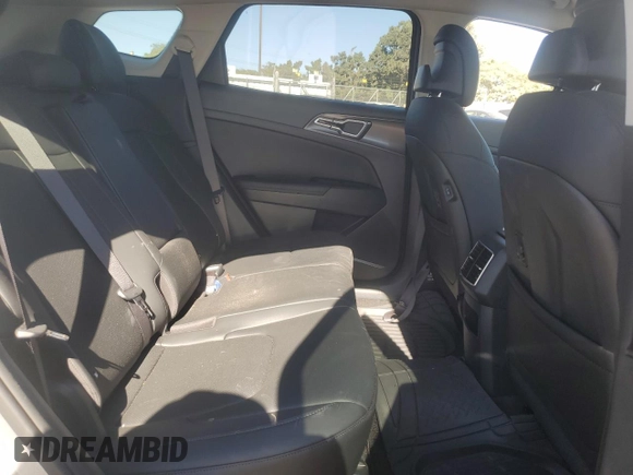 2025 Kia Sportage EX with VIN KNDPV3DFXS7327712, listed as a Copart auction lot 77497044 with 26 mi miles and Salvage Title. Bid and sale history available at carsss.com. Image 11.