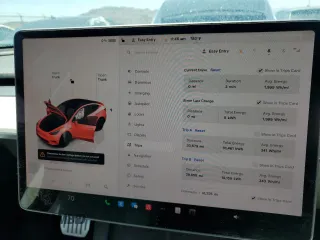 2022 Tesla Model Y Performance with VIN 7SAYGDEF1NF407985, listed as a Copart auction lot 53831325 with 41,225 mi miles and Salvage title. Bid and sale history available at DreamBid. Image 9.