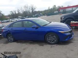 2024 Hyundai Elantra SEL with VIN KMHLM4DG9RU657512, listed as a IAAI auction lot 42041490 with 38,578 mi miles and . Bid and sale history available at DreamBid. Image 14.