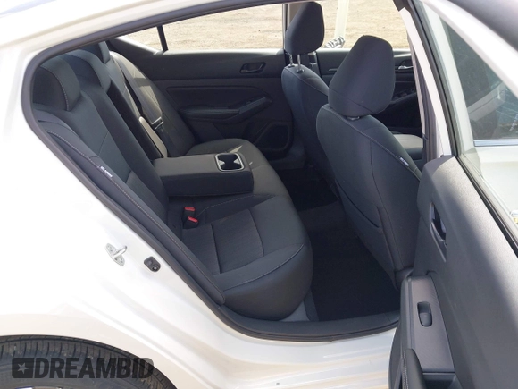 2025 Nissan Altima SV with VIN 1N4BL4DW5SN358521, listed as a IAAI auction lot 42213920 with 5,287 mi miles and . Bid and sale history available at DreamBid. Image 8.