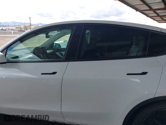 2022 Tesla Model Y Performance with VIN 7SAYGDEF4NF449986, listed as a IAAI auction lot 41754916 with 64,384 mi miles and . Bid and sale history available at DreamBid. Image 15.