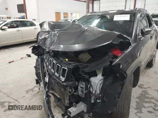 2021 Jeep Compass Limited with VIN 3C4NJDCB3MT572437, listed as a IAAI auction lot 41205095 with Not Provided miles and . Bid and sale history available at carsss.com. Image 6.